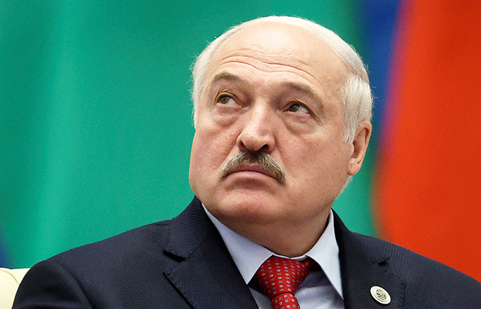 Лукашенко призвал Киев остановить конфликт и заявил о риске уничтожения Украины