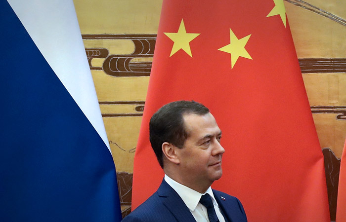 Дмитрий Медведев посетил Пекин и встретился с Си Цзиньпином