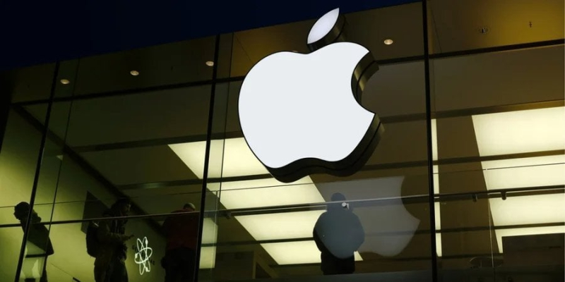 «Повний фарс». Apple розкритикували за нові умови для розробників застосунків